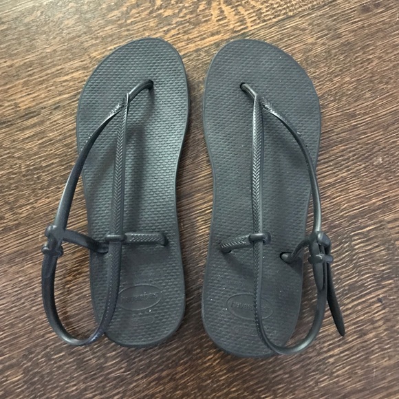 slim fit havaianas